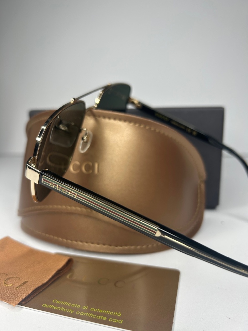 Gucci GG0529S Sunglasses - Picture 4 of 6